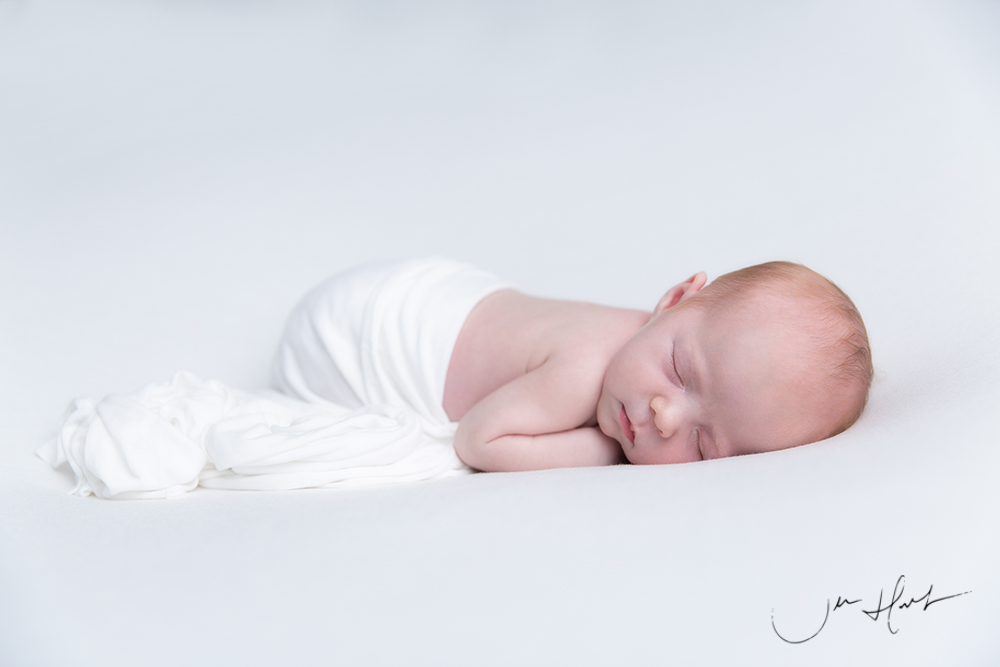 THE BABY AND FAMILY PHOTOGRAPHER NORTH EAST