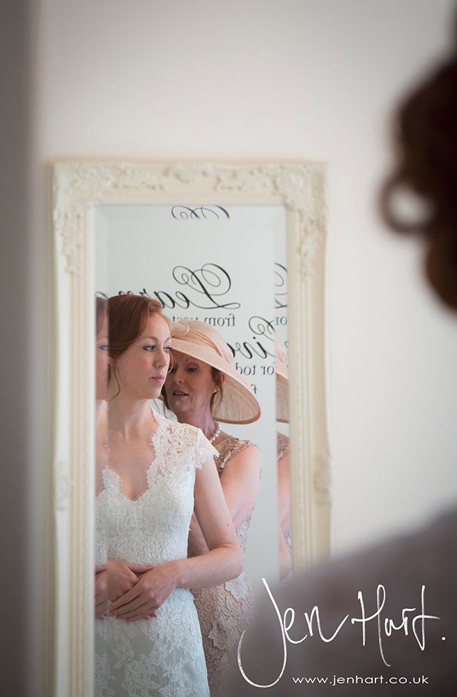 Photograph-Wedding-Whinstone-View_02May15_024