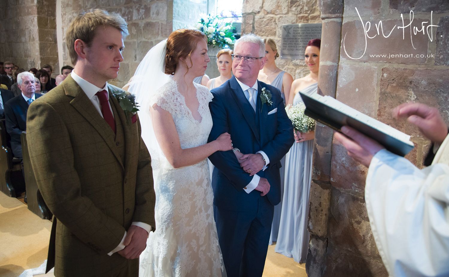 Photograph-Wedding-Whinstone-View_02May15_071