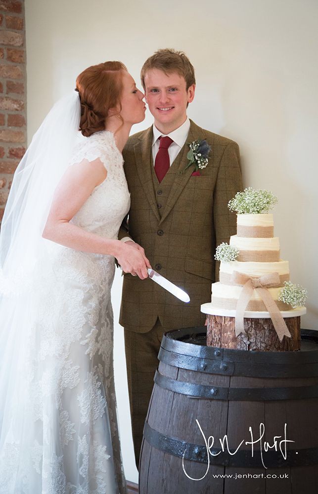 Photograph-Wedding-Whinstone-View_02May15_214