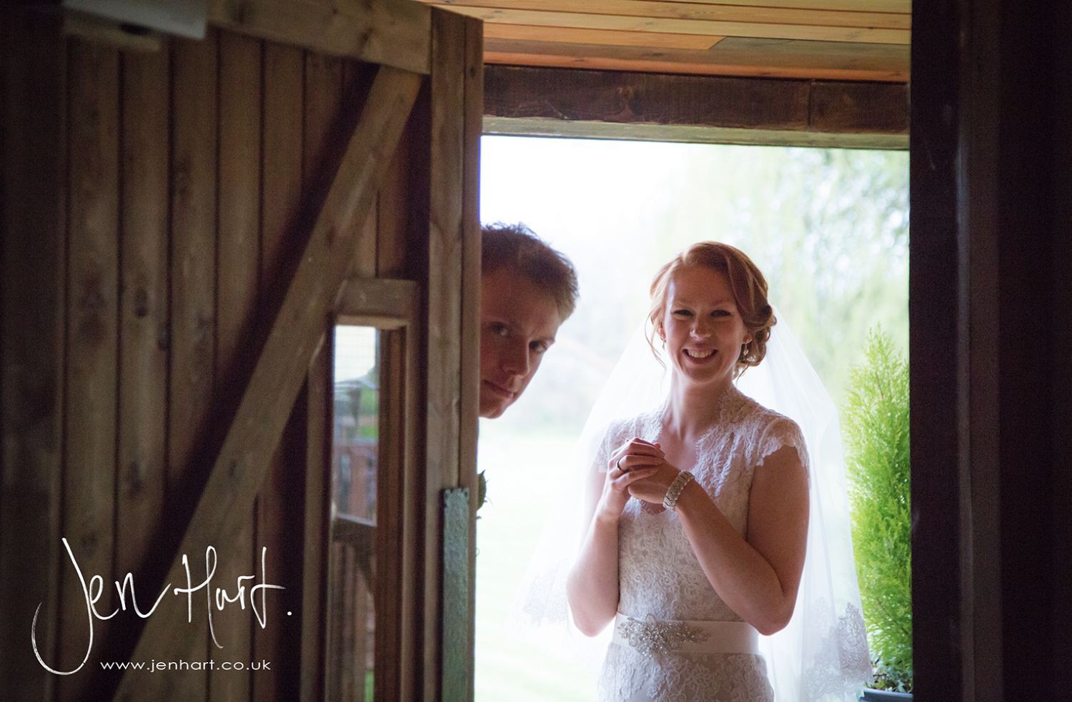 Photograph-Wedding-Whinstone-View_02May15_222