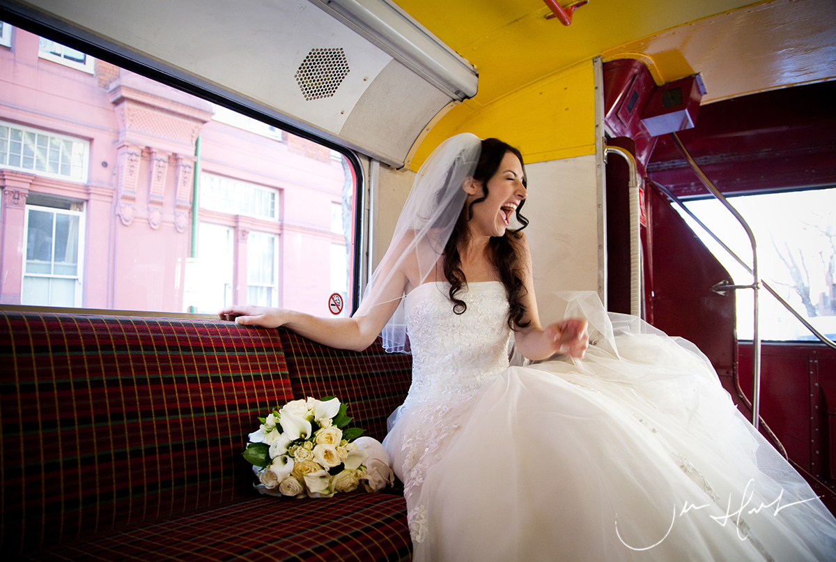 Jen-Hart-Wedding-Photography-London-Bus-Lou&Jim_16