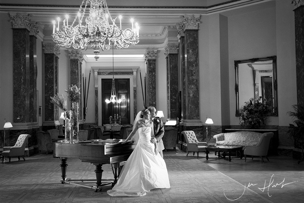 Jen-Hart-Wedding-Photography-Wynyard-Hall-10APR11_319